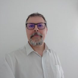 Secrétaire Général